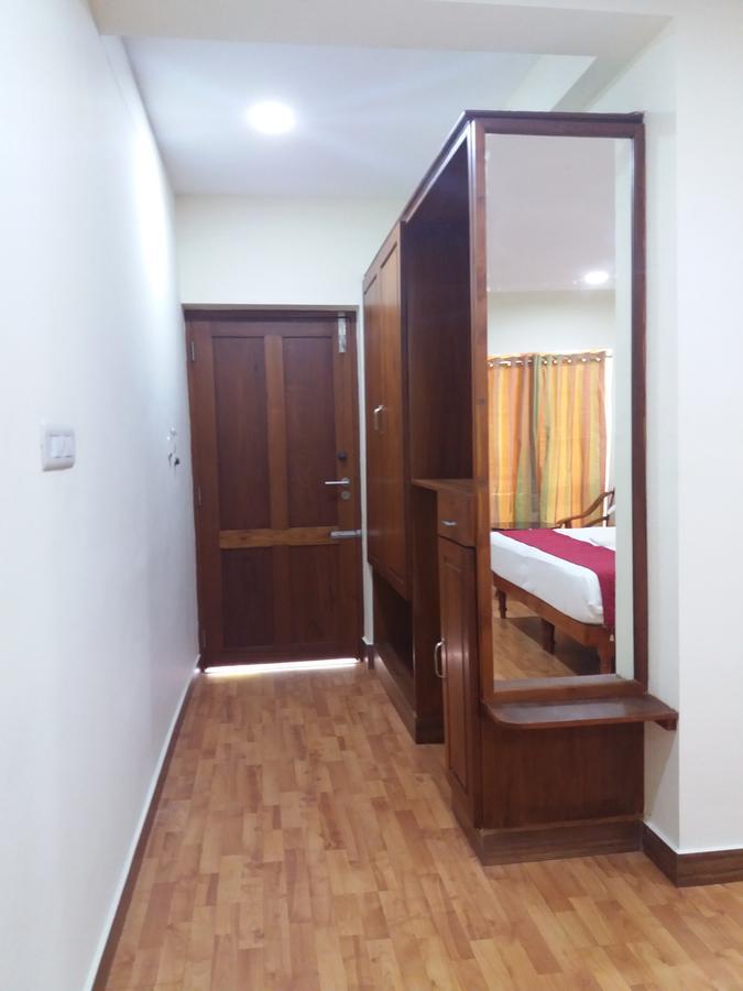 Travancore Island Resort Thiruvananthapuram Ngoại thất bức ảnh
